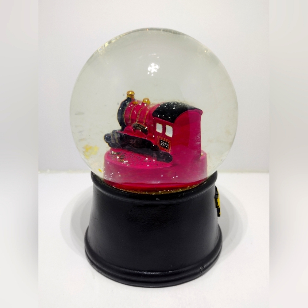 Hogwarts Express Light Up Snow Globe
